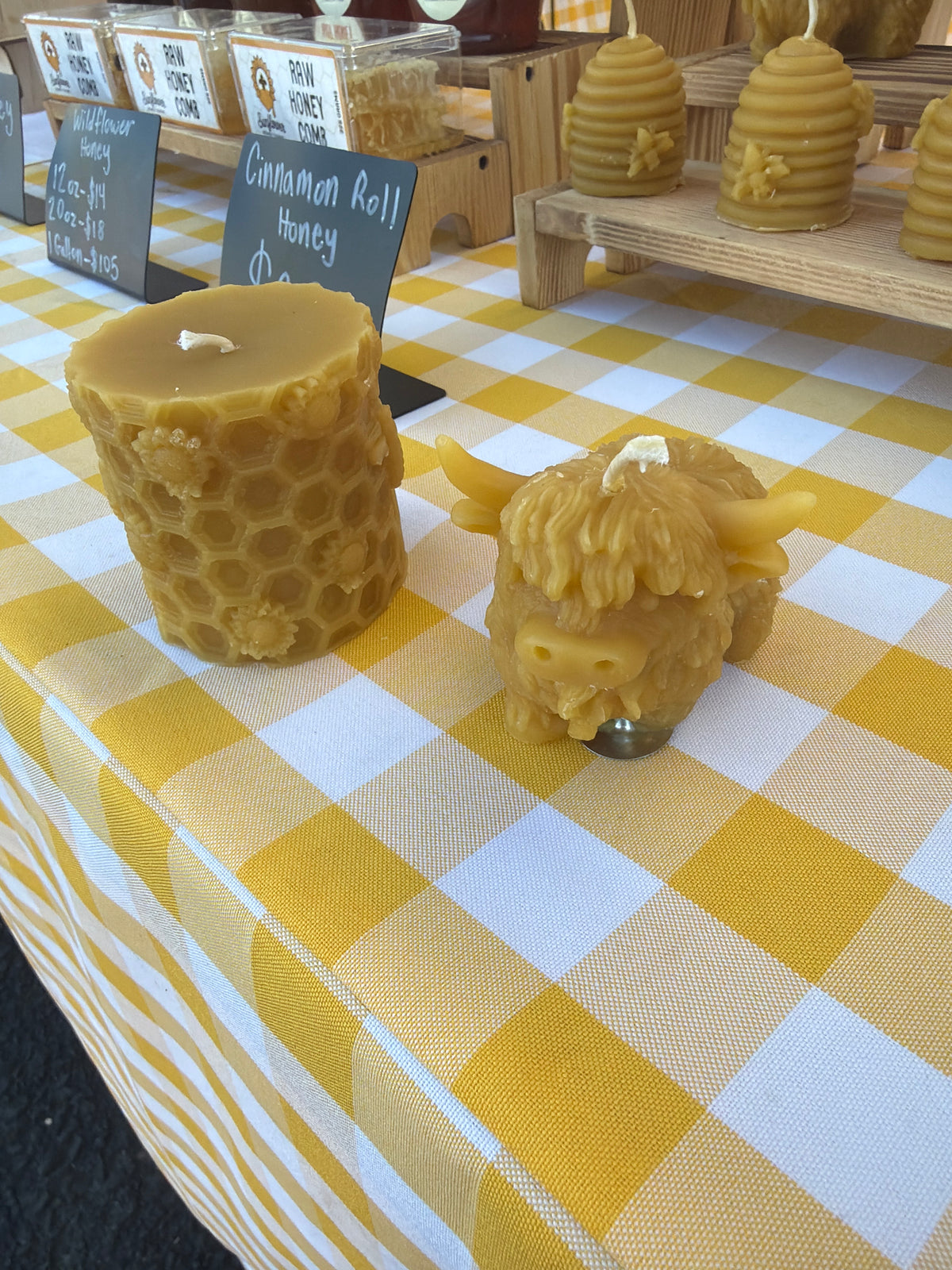 Medium Design Candle